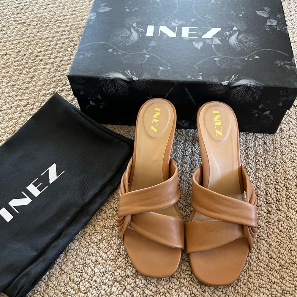 INEZ Isa Napa Sandals